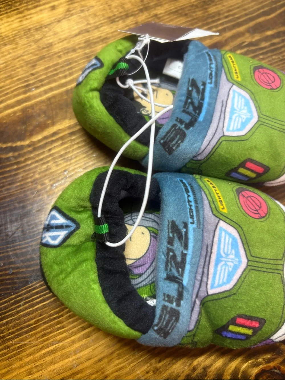 Buzz Lightyear Slippers Size Medium (7/8)‎